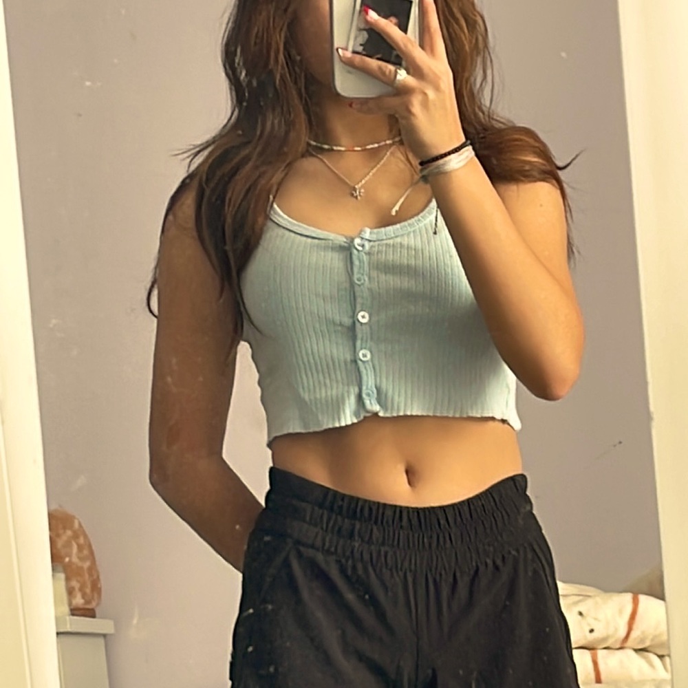 Sky & Sparrow Light Blue Button Down Crop Top. Only worn twice